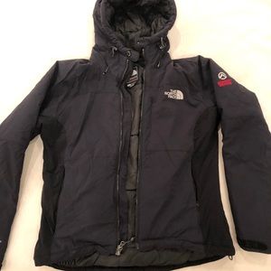 North Face Women’s insulated waterproof jacket